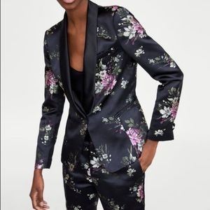Zara Tuxedo Floral Blazer